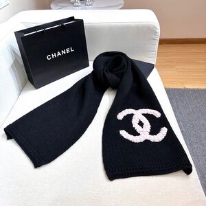 Chanel Women’s Scarf